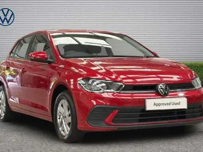 Used VW Polo Life 80 HP (58 kW) 2022 Red Hatchback