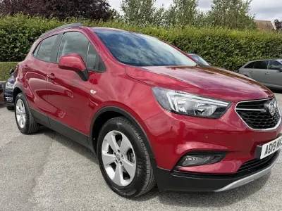 Used Vauxhall Mokka Active 140 HP (102 kW) 2019 Red SUV