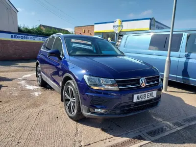 Używany VW Tiguan SE 150 KM (110 kW) 2018 Niebieski SUV