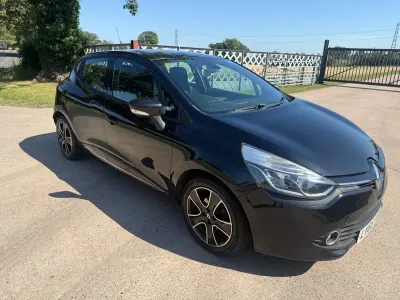 Used Renault Clio Dynamique 2015 Black Hatchback