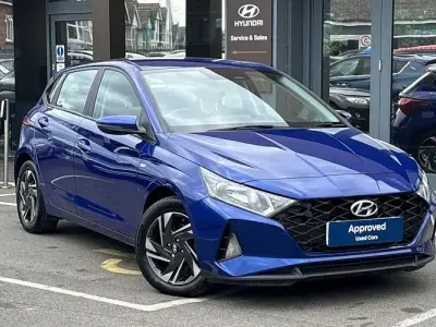 Used Hyundai i20 SE 101 HP (74 kW) 2023 Blue Hatchback