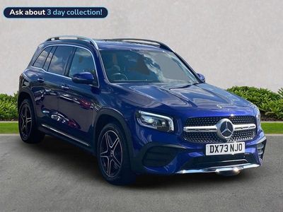 Mercedes GLB220