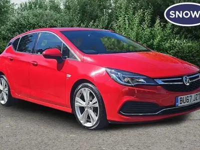Używany Vauxhall Astra SRi 150 KM (110 kW) 2019 Hatchback
