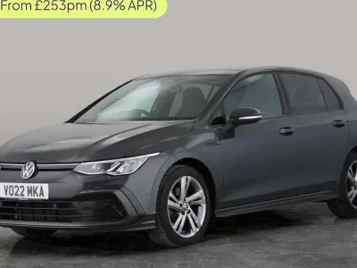 Usado VW Golf VIII R-line 131 HP (96 kW) 2024 Citadino