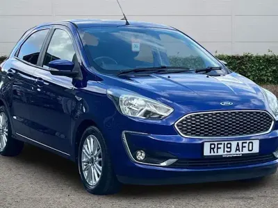 Usado Ford Ka Plus Zetec 86 HP (63 kW) 2019 Azul Citadino