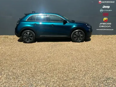 Used Fiat 600 S 99 HP (72 kW) 2026 Green SUV