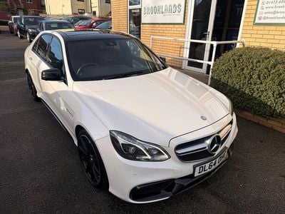 Used Mercedes E63 AMG AMG 550 HP (404 kW) 2014 Diamond white Sedan
