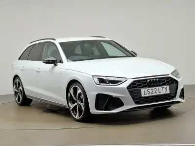 Used Audi A4 Black Edition 150 HP (110 kW) 2022 White Estate
