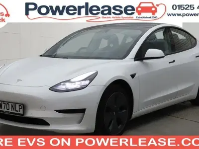 Used Tesla Model 3 Standard Range Plus 177 kW (241 HP) 2020 White Sedan