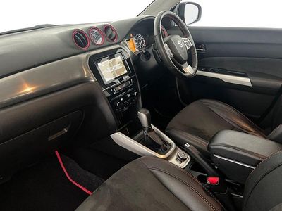 Used Suzuki Vitara 140 HP (102 kW) 2017 Red SUV