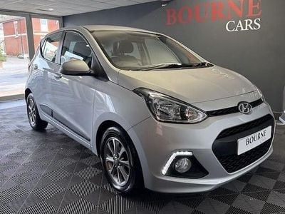 Used Hyundai i10 Premium 87 HP (63 kW) 2017 Grey Hatchback