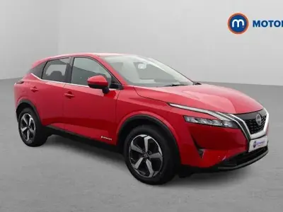 Used Nissan Qashqai N-Connecta 190 HP (139 kW) 2023 Red SUV