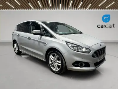 Used Ford S-MAX Titanium 180 HP (132 kW) 2017 Silver MPV