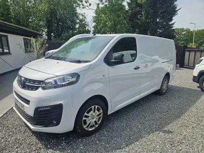 Used Vauxhall Vivaro Sportive 100 HP (73 kW) 2022 White MPV