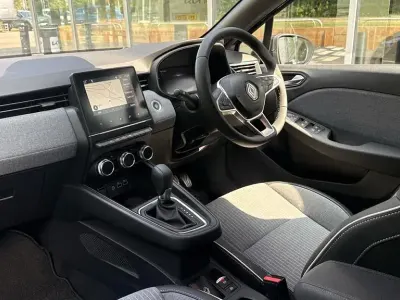 Used Renault Clio V Techno 2024 Black Hatchback