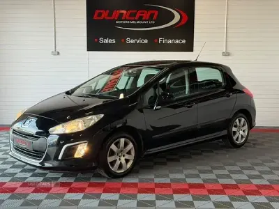 Used Peugeot 308 112 HP (82 kW) 2012 Black Hatchback