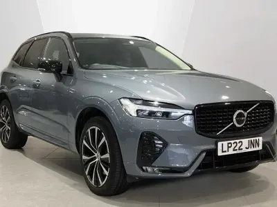 Used Volvo XC60 Plus 194 HP (142 kW) 2022 Grey SUV