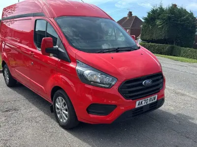 Used Ford Transit Custom 130 HP (95 kW) 2021 Red Van