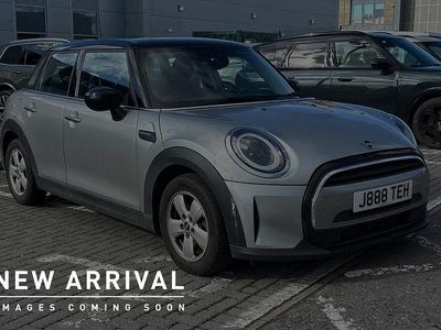 Used Mini Cooper Classic 134 HP (98 kW) 2023 Silver Hatchback