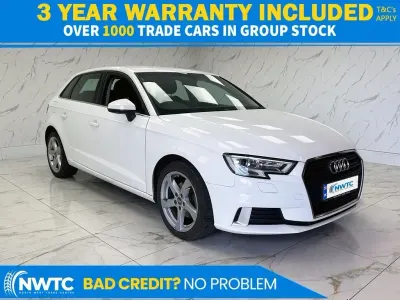 Used Audi A3 Sportback Sport 116 HP (85 kW) 2016 White Hatchback