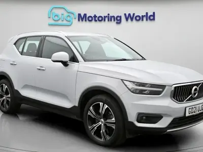 Used Volvo XC40 Inscription 262 HP (192 kW) 2021 Silver SUV