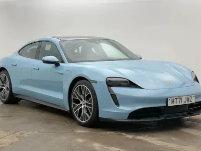 Begagnad Porsche Taycan 350 kW (476 HK) 2023 Sedan