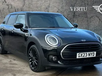 Usado Mini Cooper Clubman Classic 136 CV (100 kW) 2022 Negro Familiar