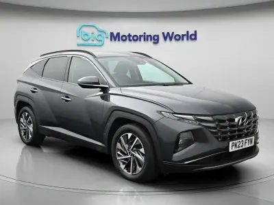 Begagnad Hyundai Tucson Premium 150 HK (110 kW) 2023 Grå SUV