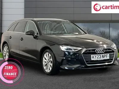 Begagnad Audi A4 Comfort 190 HK (139 kW) 2023 Svart Kombi