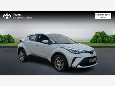 Second-hand Toyota C-HR 2022 Alb SUV