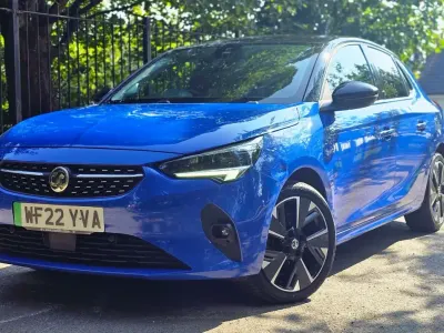 Used Vauxhall Corsa-e Elite 100 kW (136 HP) 2022 Blue Hatchback