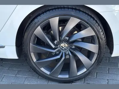 Used VW Arteon R-line 196 HP (144 kW) 2021 White Estate