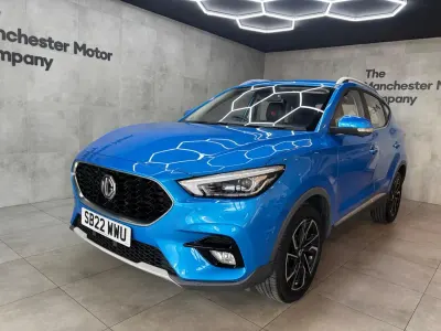 Usado MG ZS Exclusive 106 CV (77 kW) 2022 Azul SUV