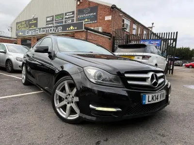 Begagnad Mercedes C250 Sport Edition 2014 Svart Sportkupé