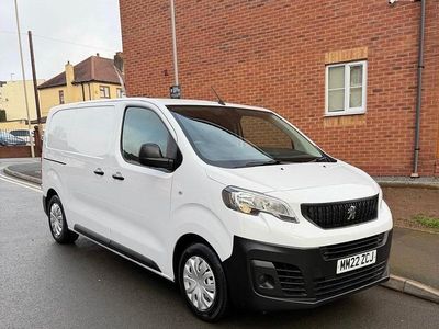 White Used 2022 Peugeot Expert Premium Van | £7,495 (Fair price)