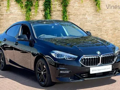 Begagnad BMW 218 Sport Line 136 HK (100 kW) 2021 Svart Sportkupé