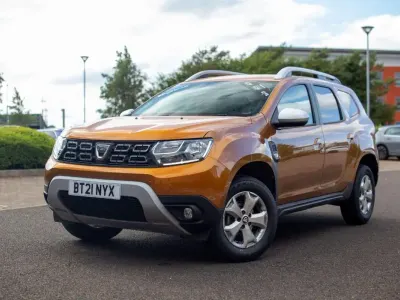 Used Dacia Duster Comfort 89 HP (65 kW) 2021 Orange SUV