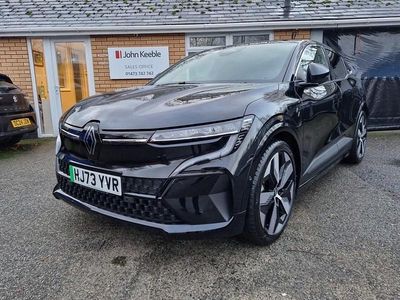 Used Renault Megane E-Tech Techno 161 kW (220 HP) 2023 Black Hatchback