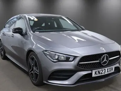 Used Mercedes CLA200 Shooting Brake Executive 163 HP (119 kW) 2023 Grey Estate
