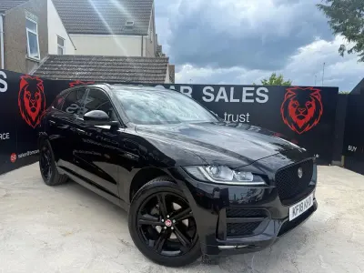 Used Jaguar F-Pace R-Sport 240 HP (176 kW) 2018 Black SUV