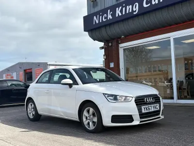 Used Audi A1 Design 116 HP (85 kW) 2017 Ibis white Hatchback