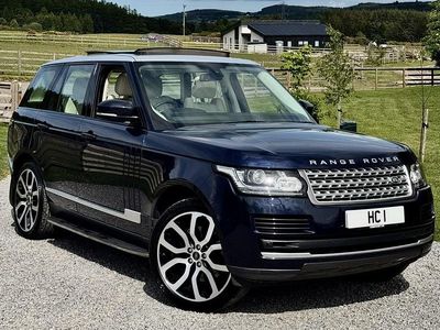Blue Used 2015 Land Rover Range Rover Vogue SUV | £20,990 (Fair price)