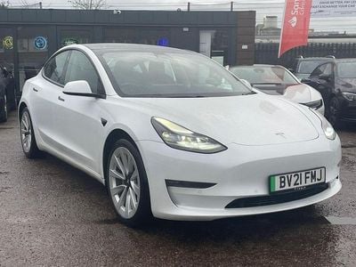 White Used 2021 Tesla Model 3 Long Range AWD Sedan | £13,550 (Fair price)