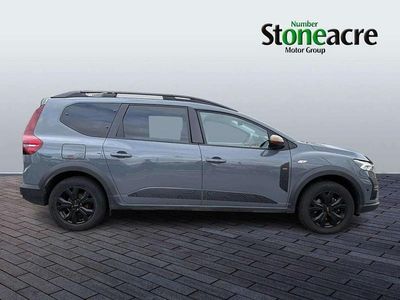 Used Dacia Jogger Extreme 139 HP (102 kW) 2024 Grey MPV