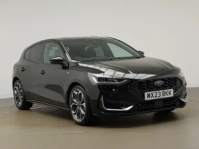 Used Ford Focus ST-Line 120 HP (88 kW) 2023 Black Hatchback