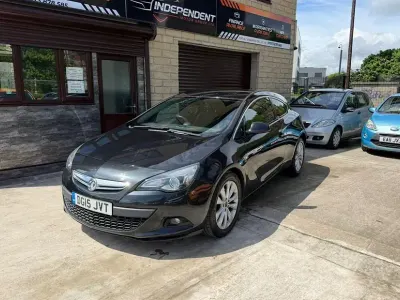 Used Vauxhall Astra GTC SRi 140 HP (102 kW) 2015 Coupe