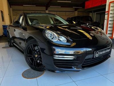 Black Used 2014 Porsche Panamera Hatchback | £32,950