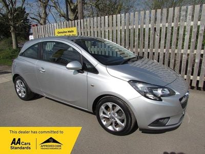 Begagnad Vauxhall Corsa 75 HK (55 kW) 2019 Silver Halvkombi