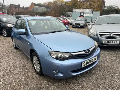 Begagnad Subaru Impreza 2010 Blå Halvkombi