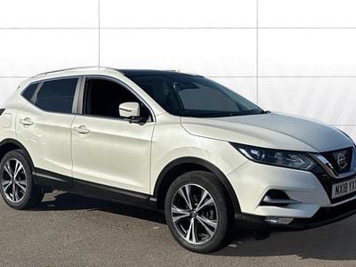 Used Nissan Qashqai N-Connecta 116 HP (85 kW) 2018 White SUV